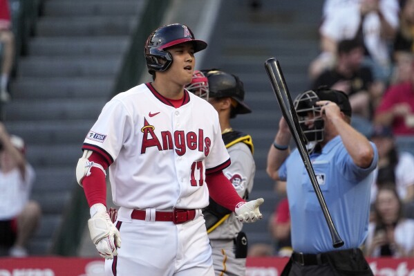 Los angeles angels throwback clearance jerseys